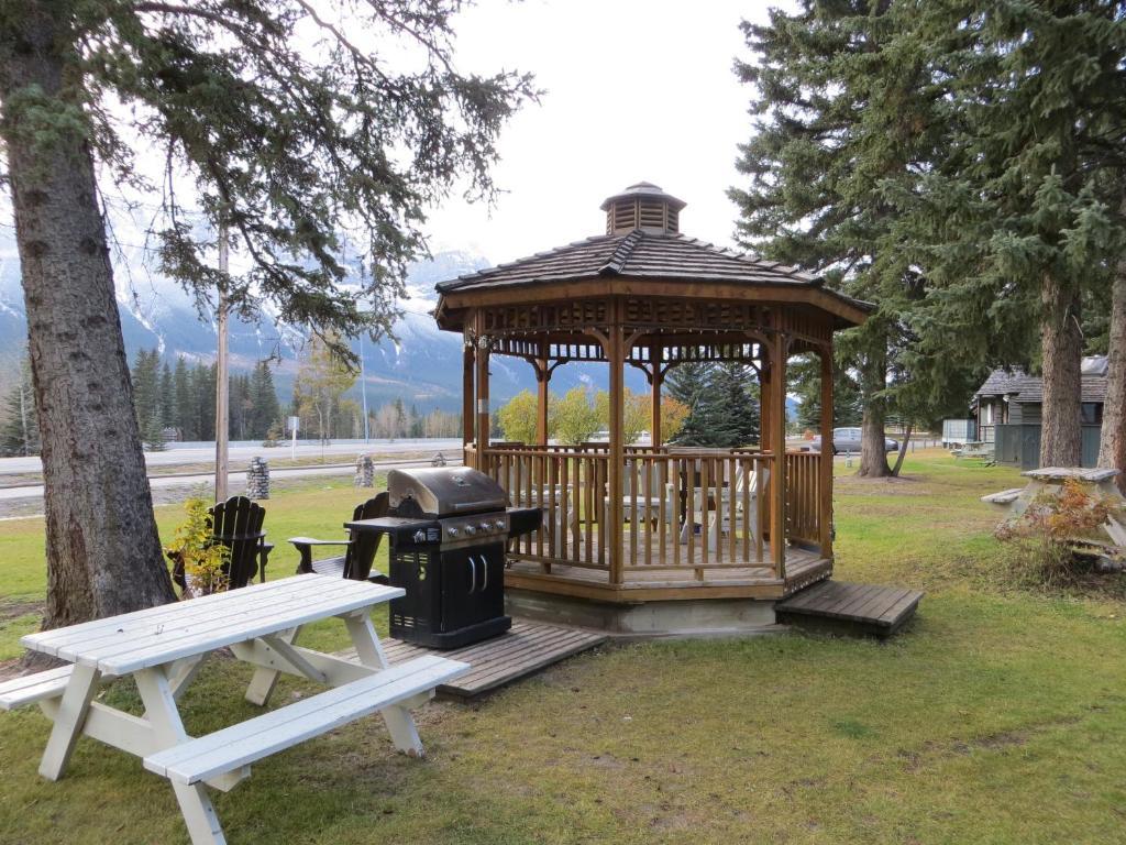 Rundle Chalets Canmore Exterior foto