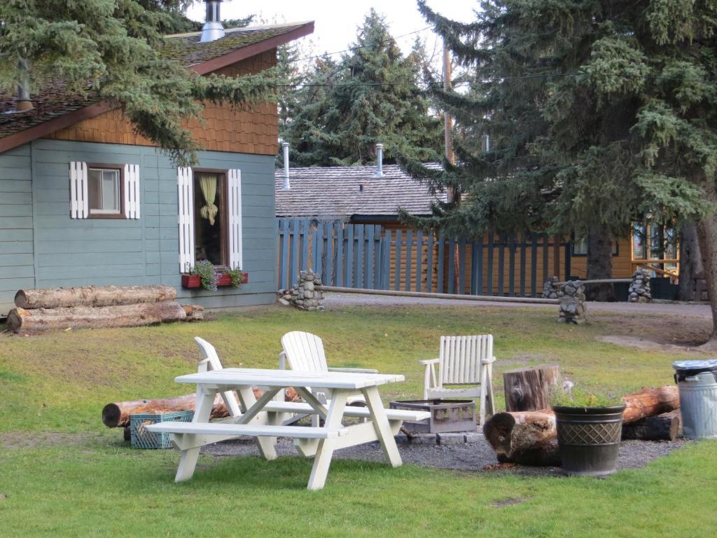 Rundle Chalets Canmore Exterior foto